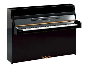 پیانو آکوستیک یاماها Yamaha C108